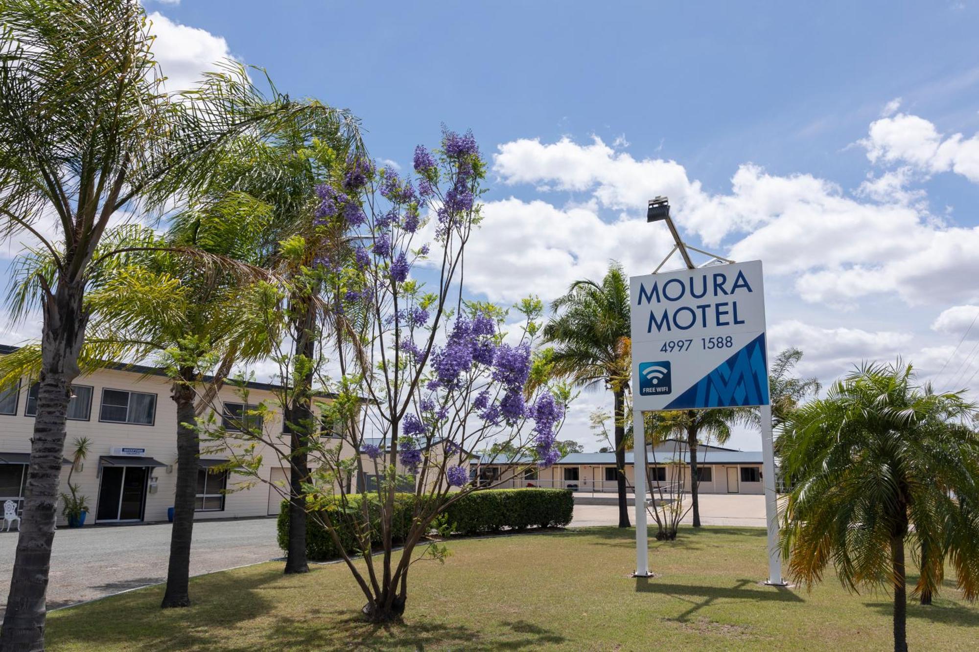Moura Motel Exterior photo