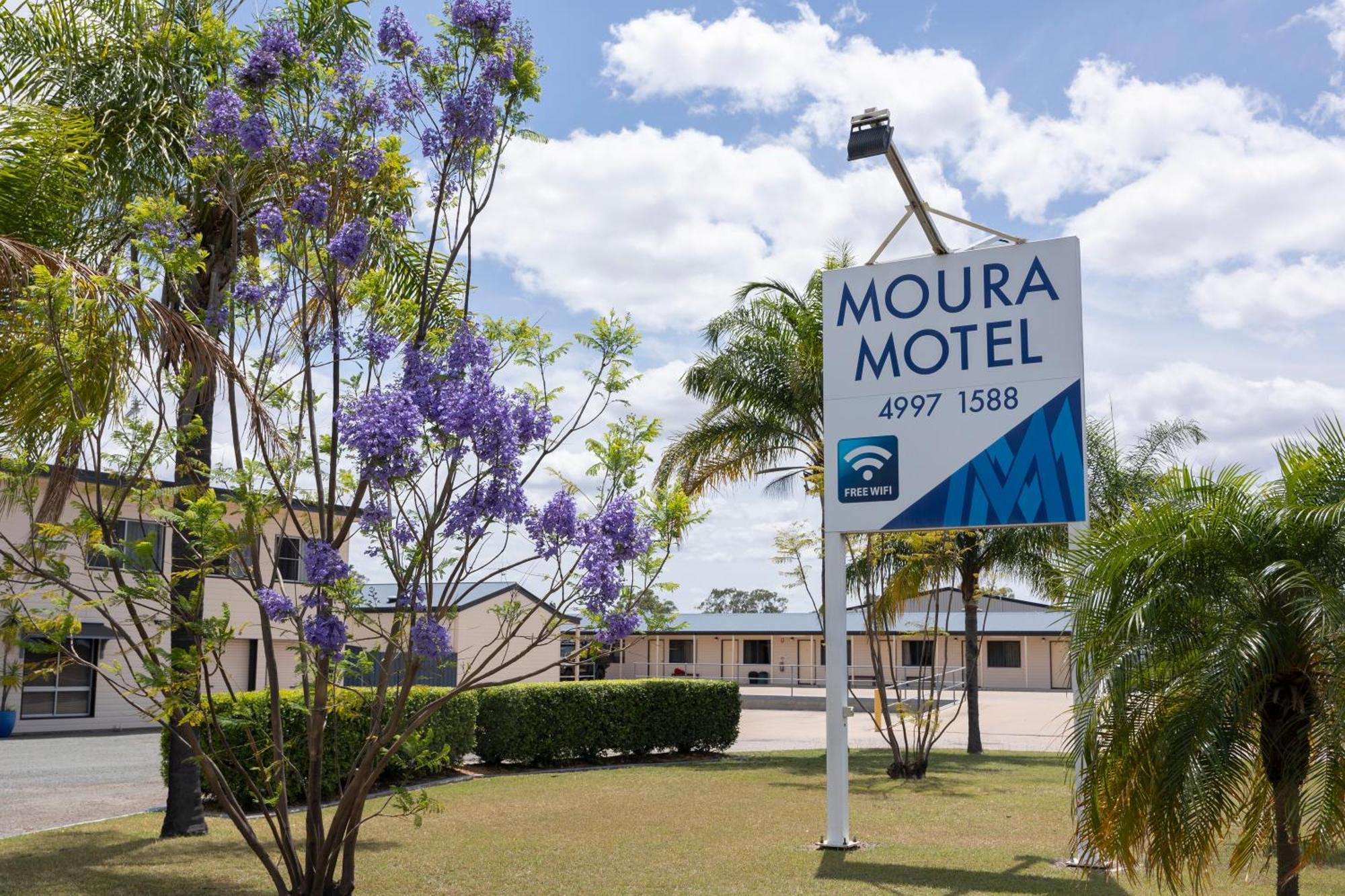 Moura Motel Exterior photo
